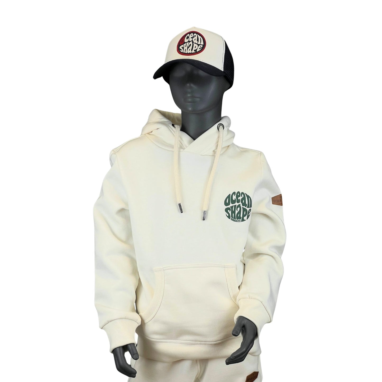 sweat à capuche unisexe ocean shape couleur écru et vert en coton biologique, sur un mannequin enfant de face.
Devant : logo bubble en vert sur la poitrine.